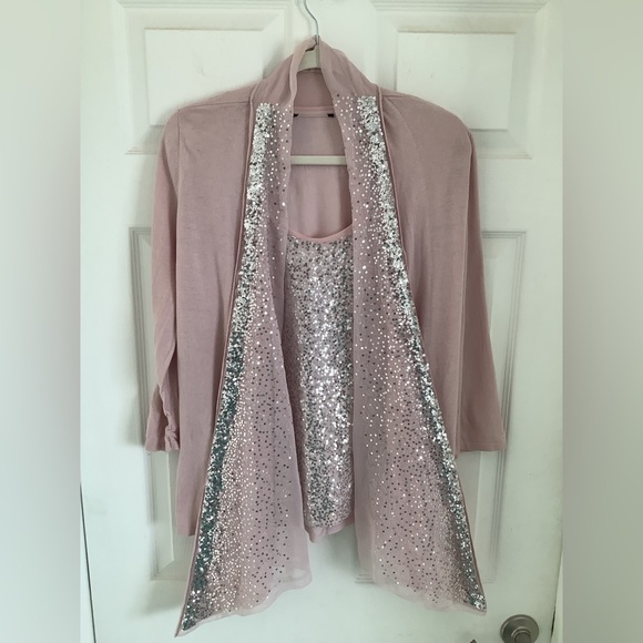 White House Black market 2 ps sweater set . - Picture 7 of 16